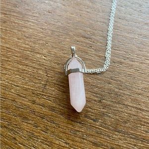 Rose quartz hexagonal stone necklace NWOT